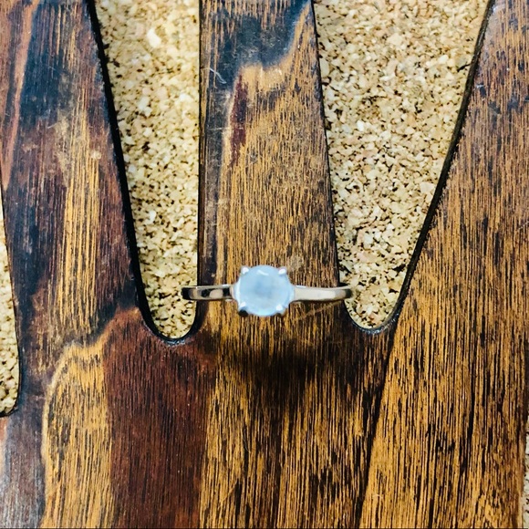 Sterling Silver Rainbow Moonstone Ring 925 Size 9 - Picture 2 of 4